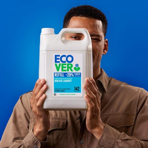Ecover Bio Laundry Liquid, Lavender & Eucalyptus, 5L (56 Washes) - Image 4